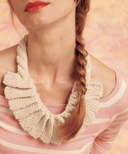 \"knitted-necklace\"